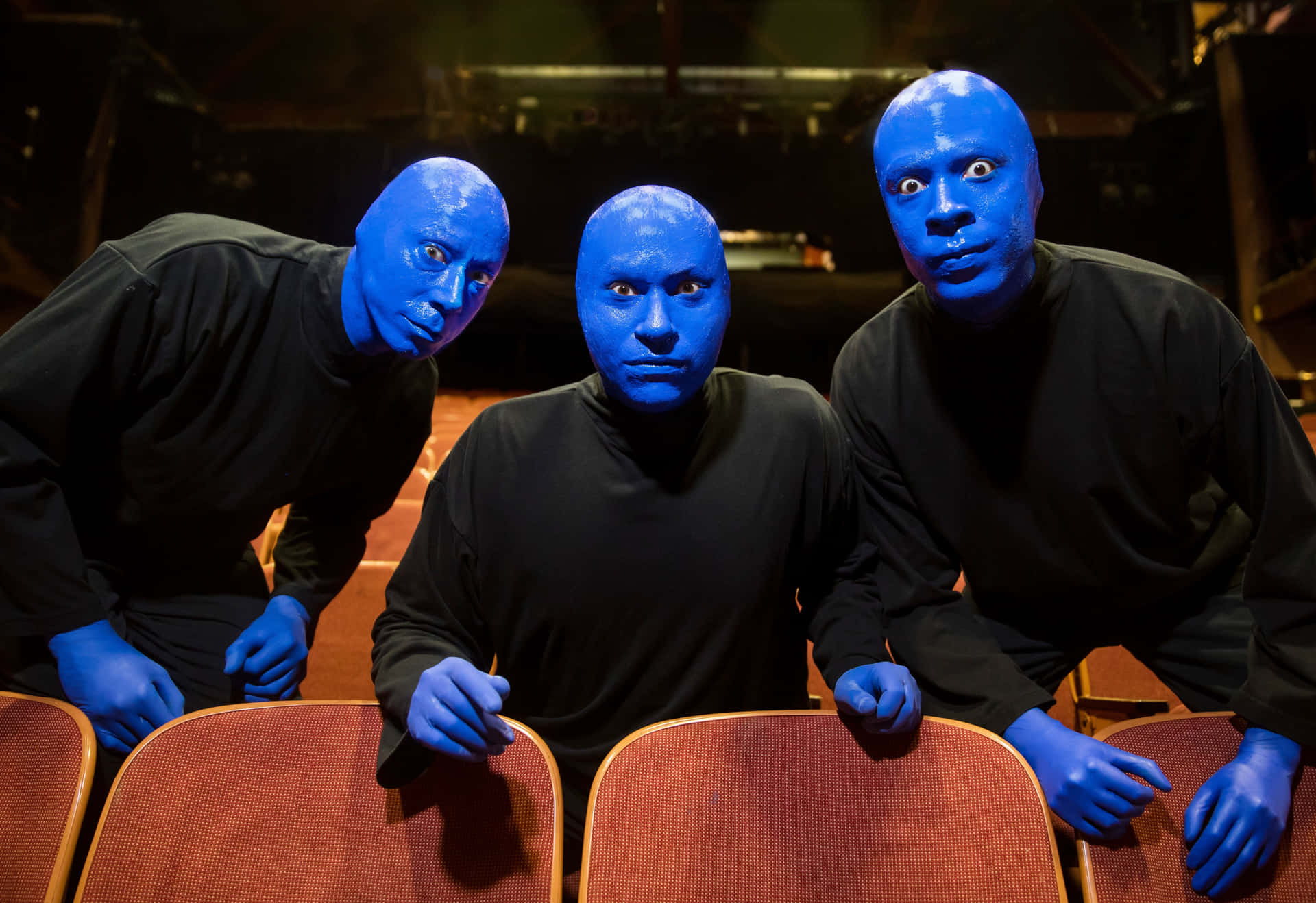 Disfrutadel Espectáculo Con Blue Man Group Fondo de pantalla