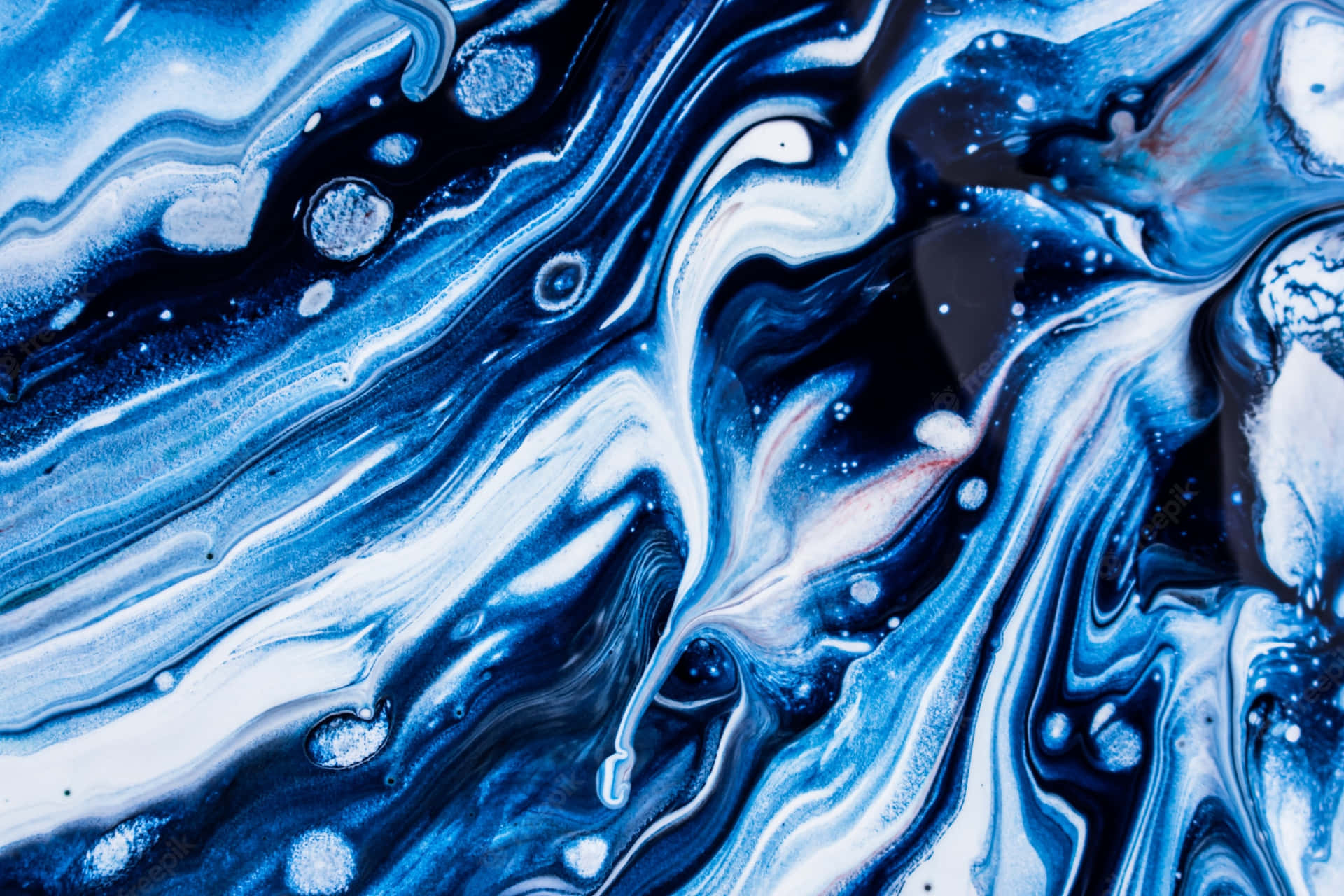 Holensie Sich Die Neueste Technologie: Der Blue Marble Laptop Wallpaper