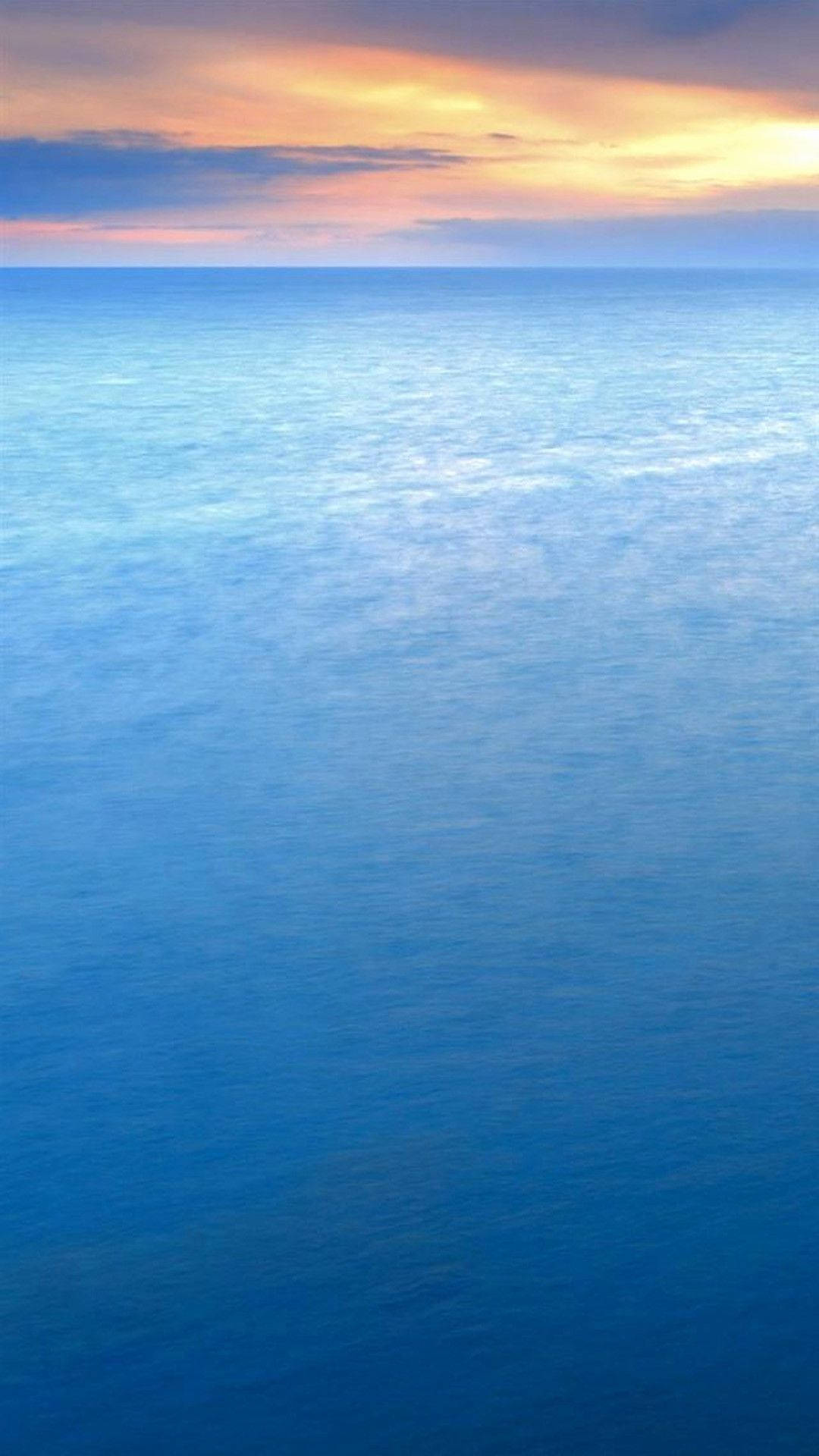 Blue Ocean Home Screen Wallpaper
