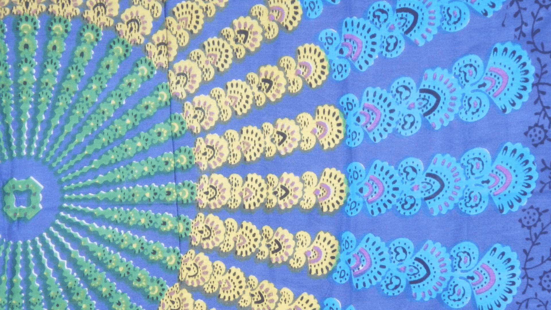 Blue Radial Boho Pattern Wallpaper