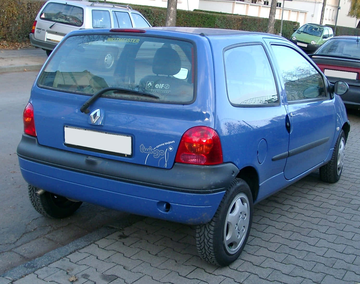 Blauwe Renault Twingo Achteraanzicht Achtergrond