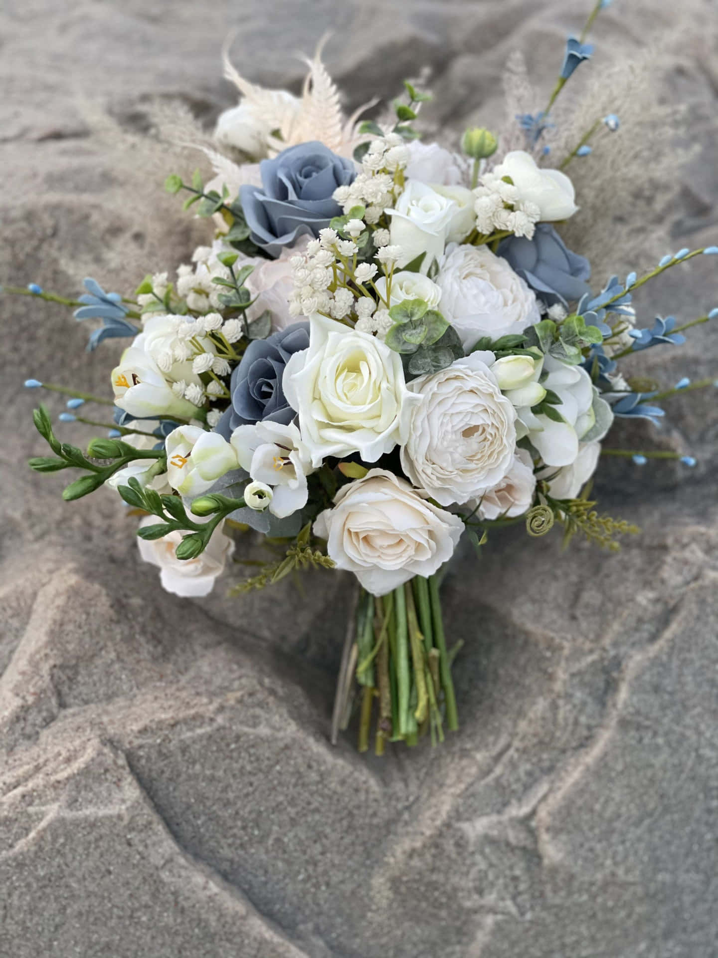 Blue Rose Bouquet On The Sand Picture