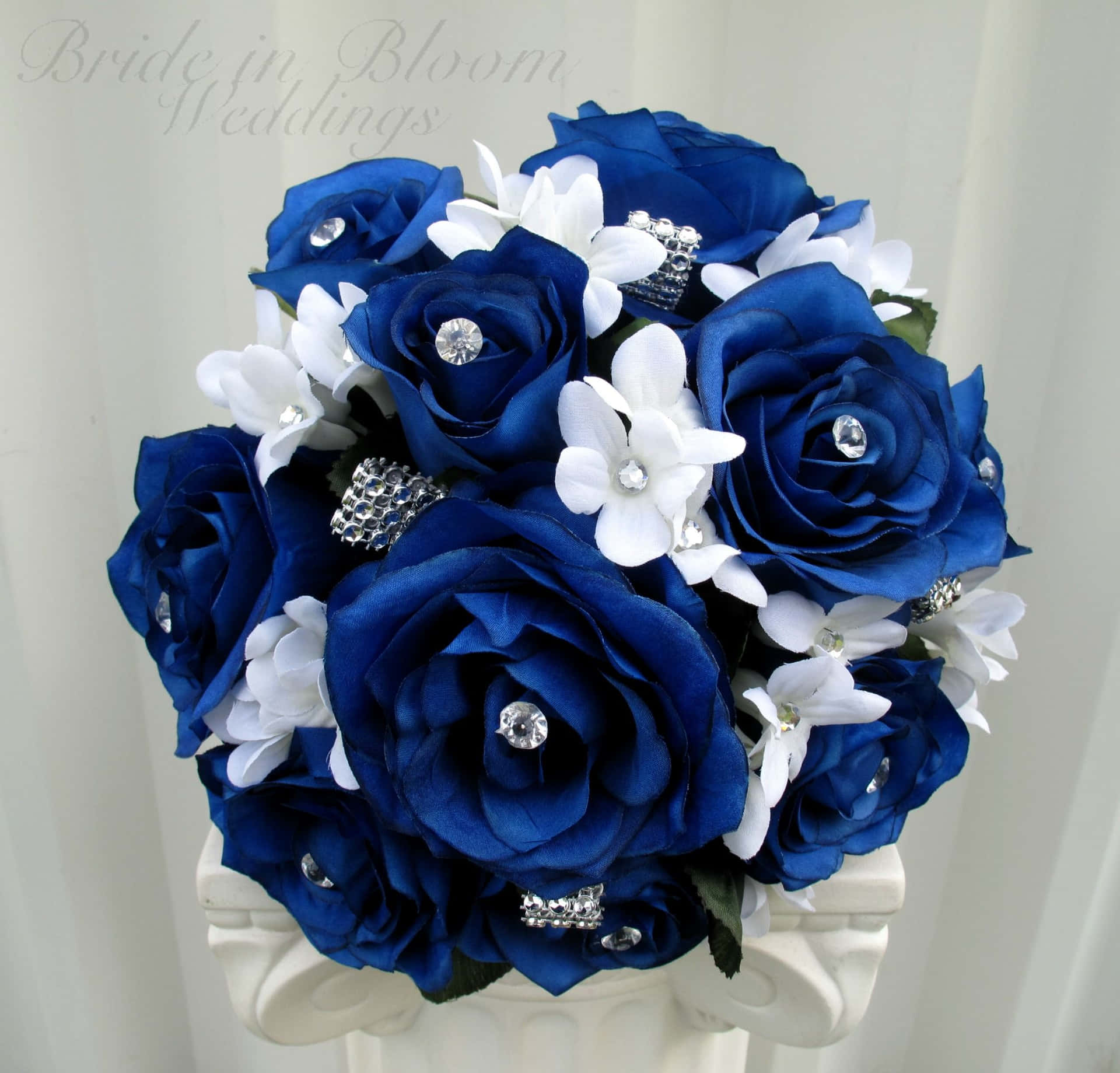 Artificial Blue Rose Bouquet Picture
