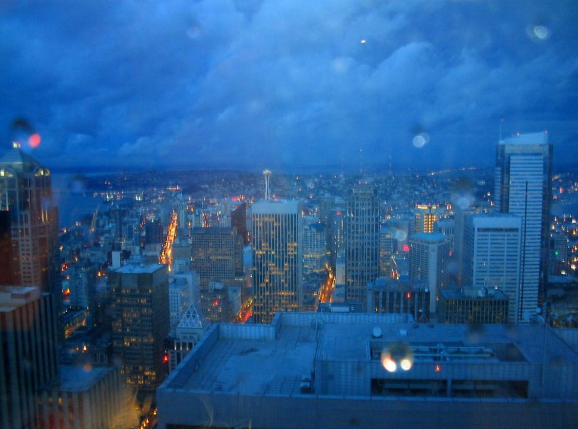 Blue Seattle Rain Wallpaper