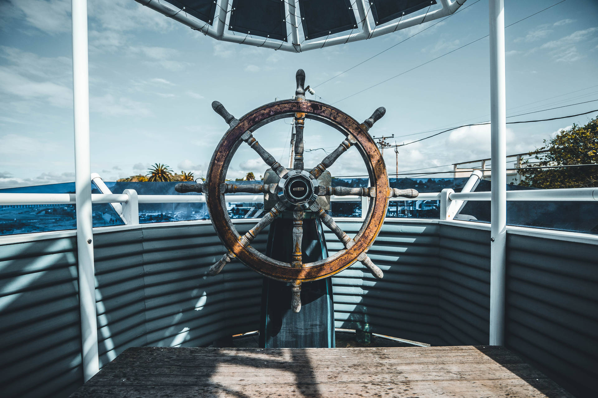 Blue Ship Wheel Wallpaper