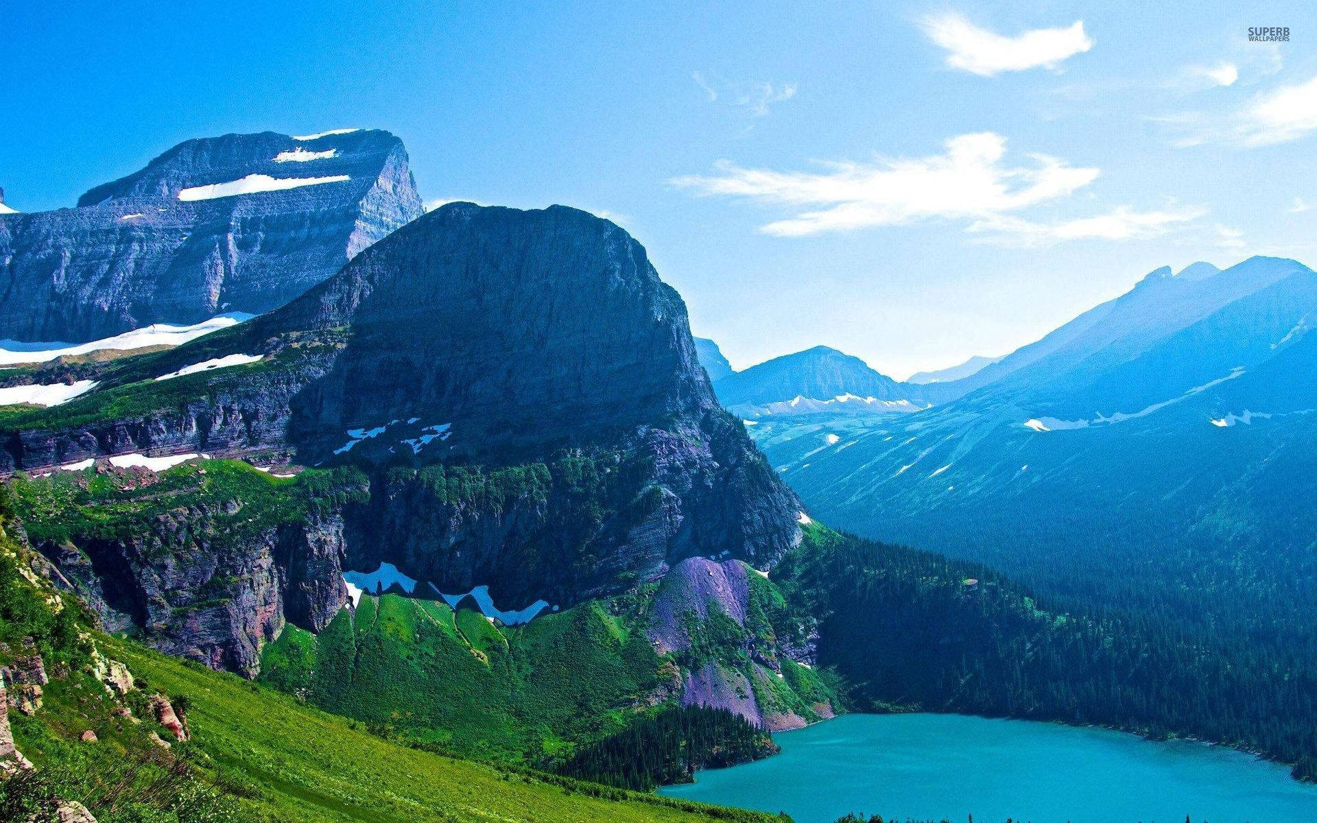 Blauerschimmer Über Dem Glacier-nationalpark Wallpaper