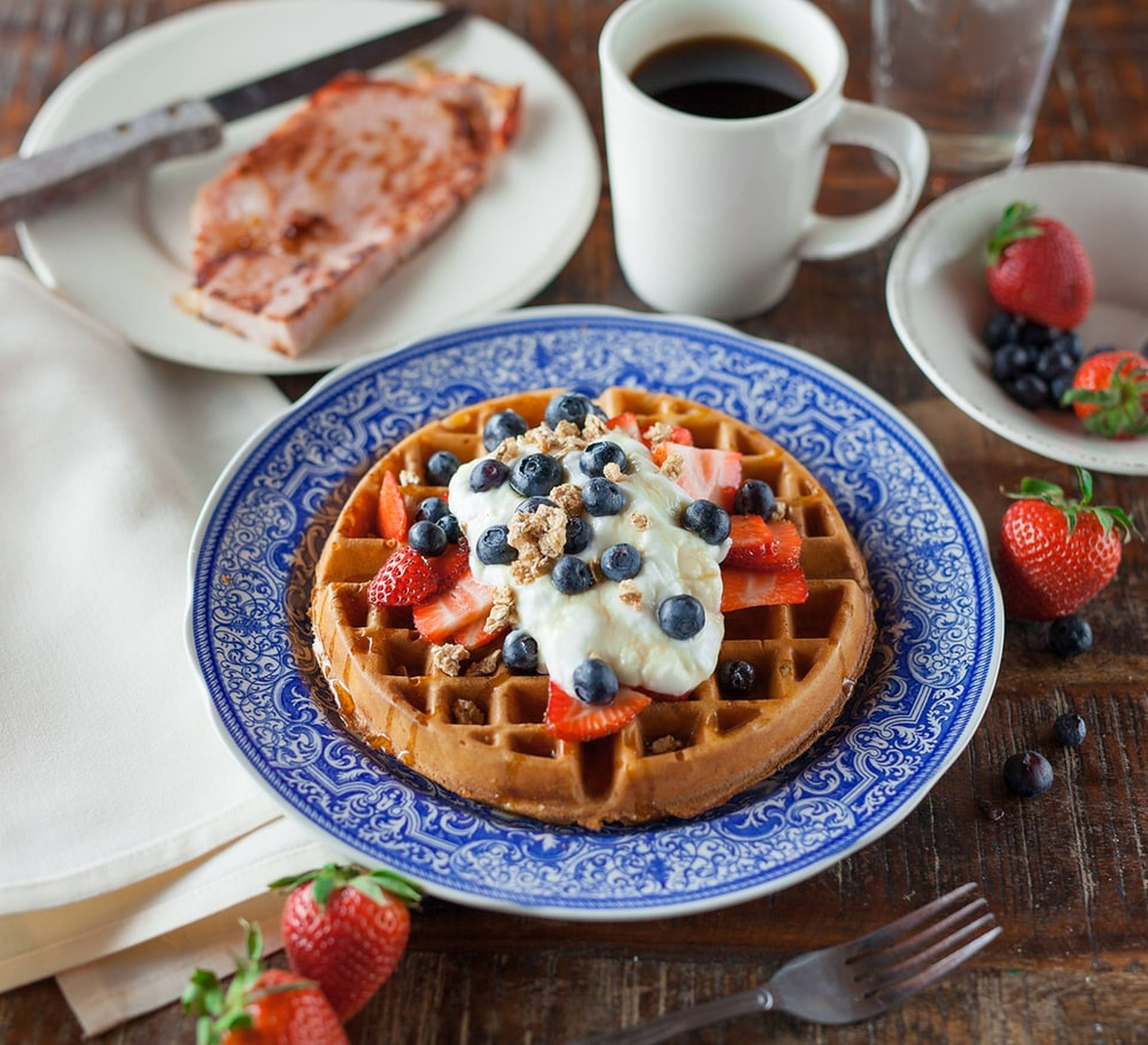 Blueberries Waffle Breakfast Wallpaper