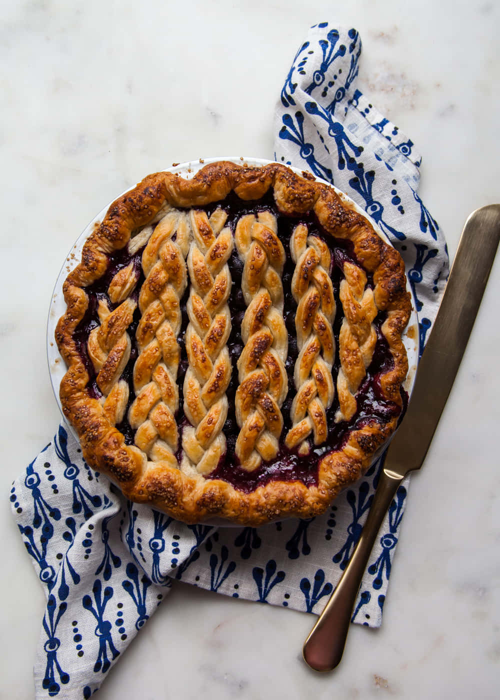 A perfectly-baked blueberry pie, ready for enjoyment! Wallpaper