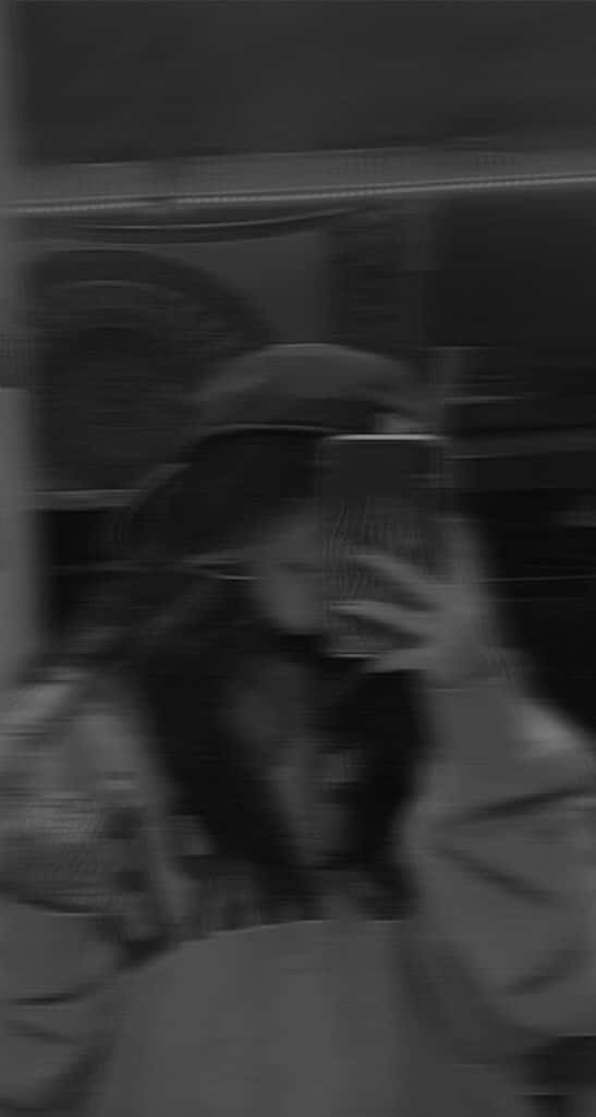 Blurry Black Aesthetic Mirror Selfie Picture