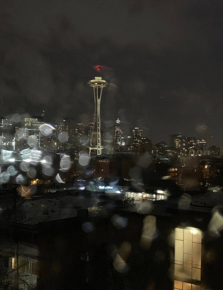 Blurry Seattle Rain Photo Wallpaper