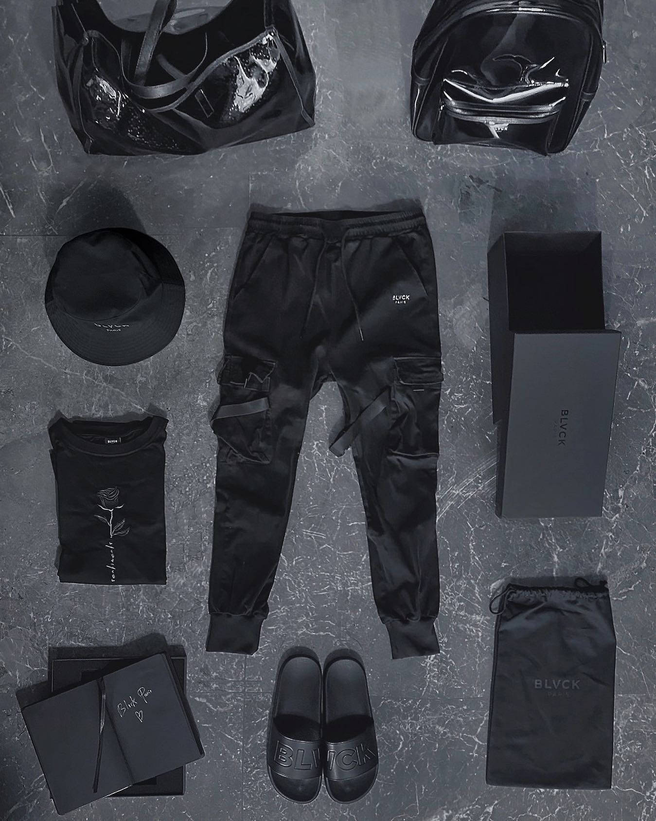 Blvckparis Outfit Flatlay Can Be Translated To Spanish As 