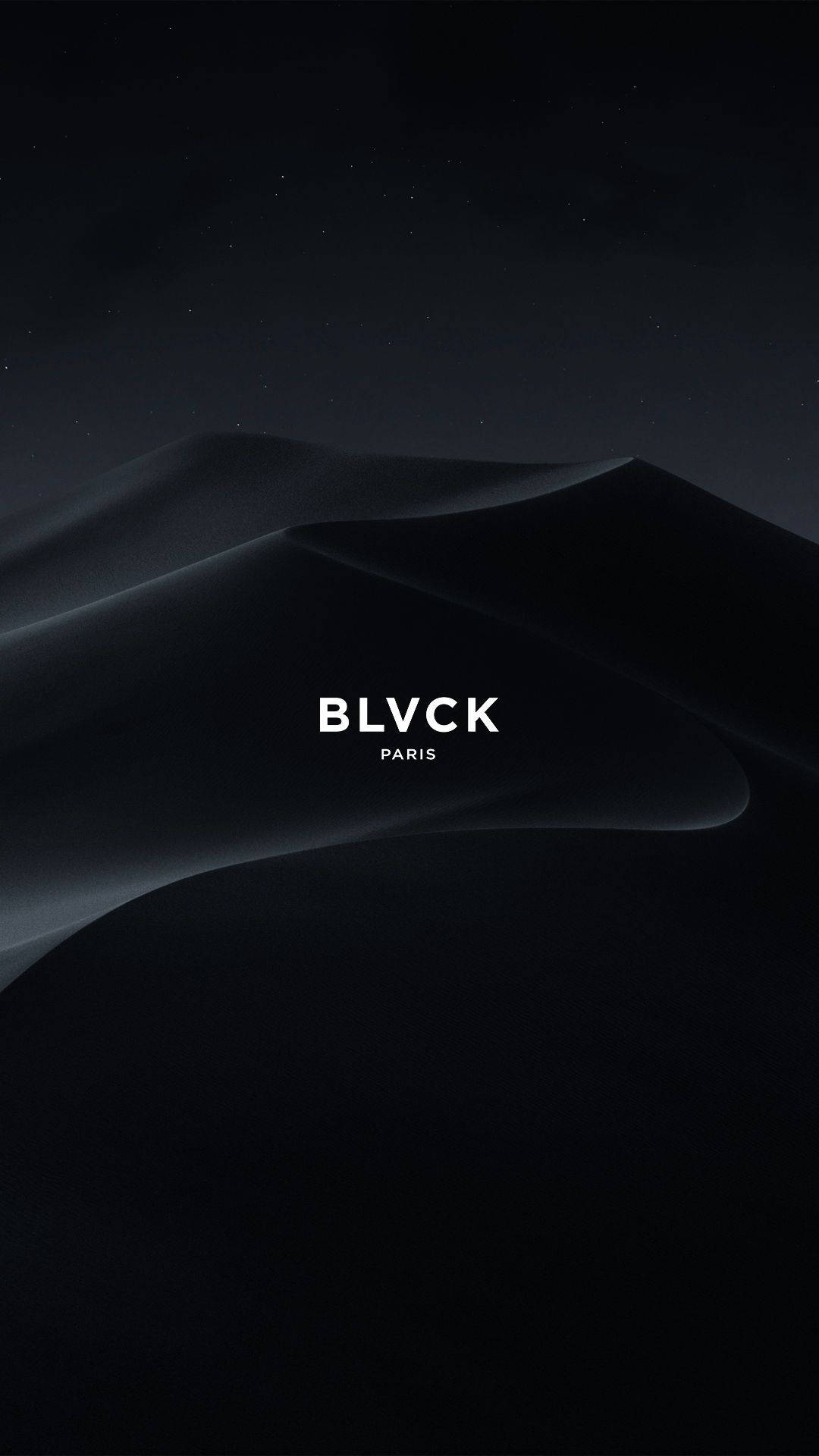 Look Sophisticated And Chic With The Modern And Stylish Clothing From Blvck Paris. Wallpaper