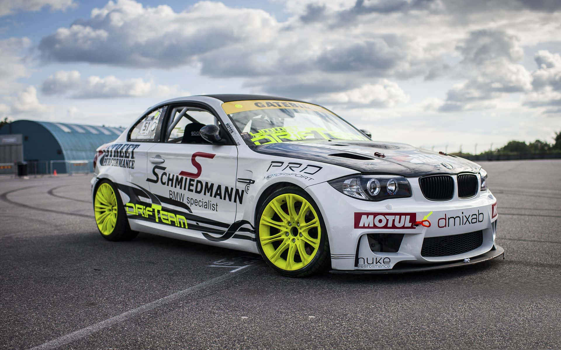 Sleek&Powerful BMW 1 Series in Action Wallpaper