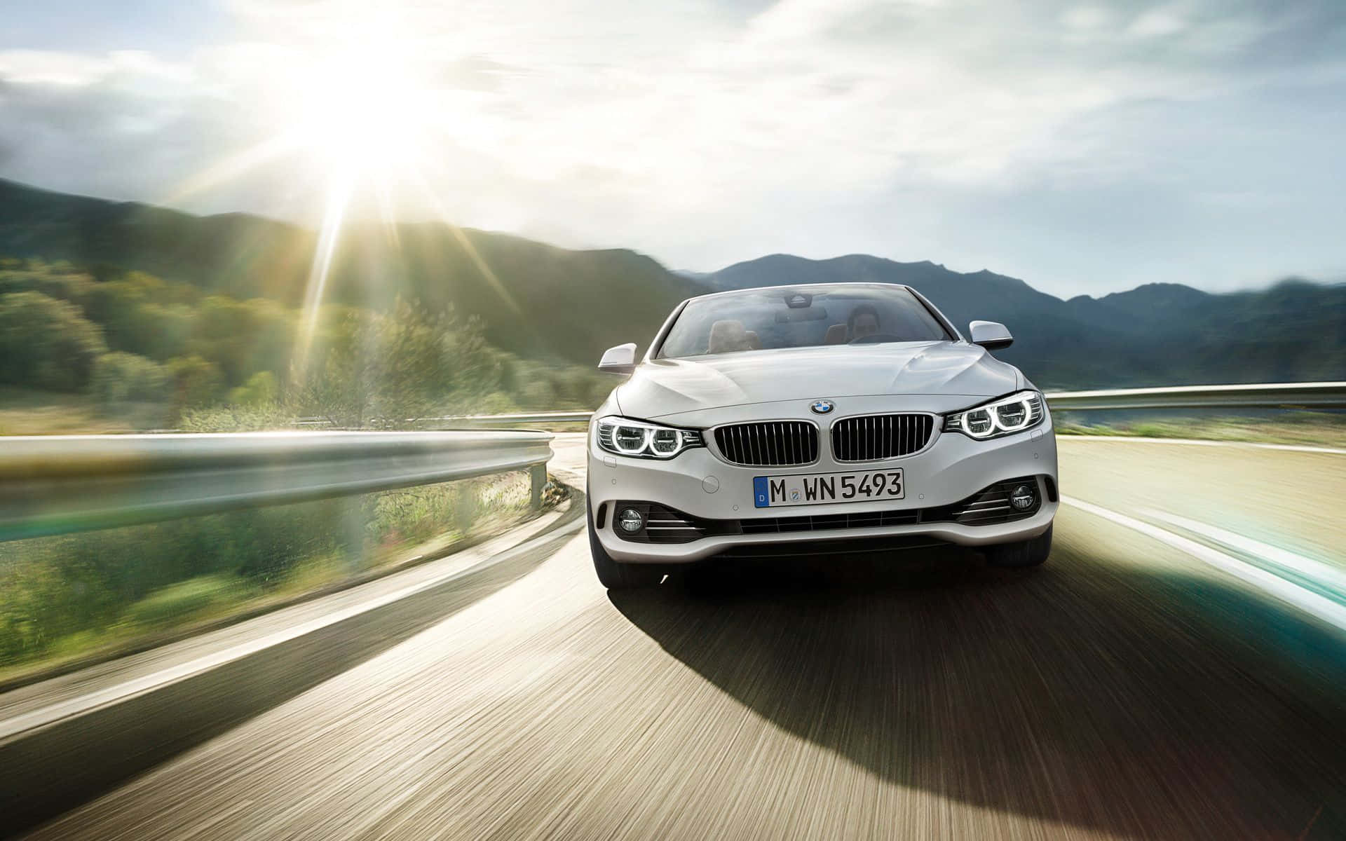 Sleek and Sporty BMW 4 Series Wallpaper