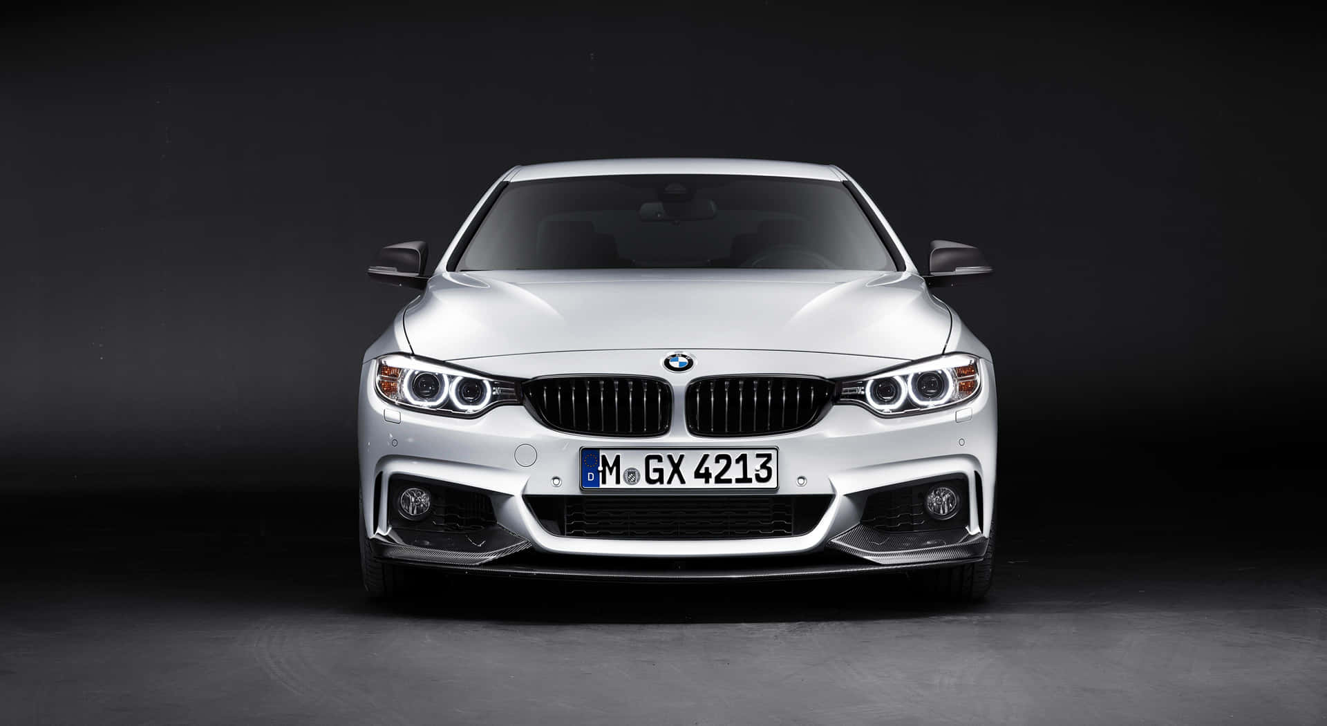 Captivating BMW 4 Series in Action Wallpaper