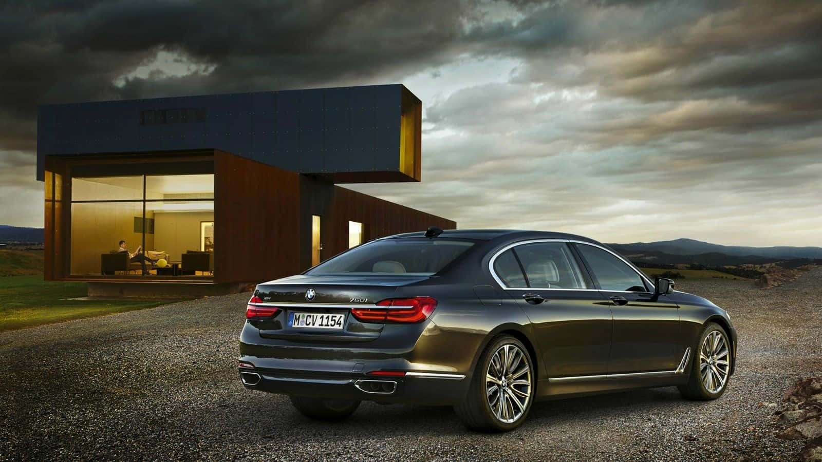 Captivating BMW 7 Series in Motion Wallpaper