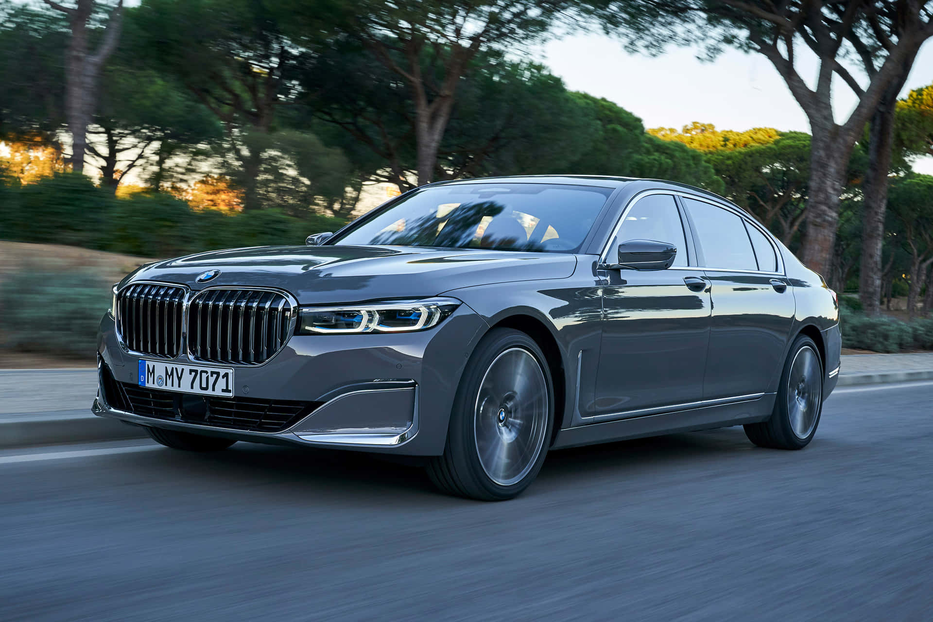 Captivating BMW 7 Series in Luxury Grayscale Wallpaper