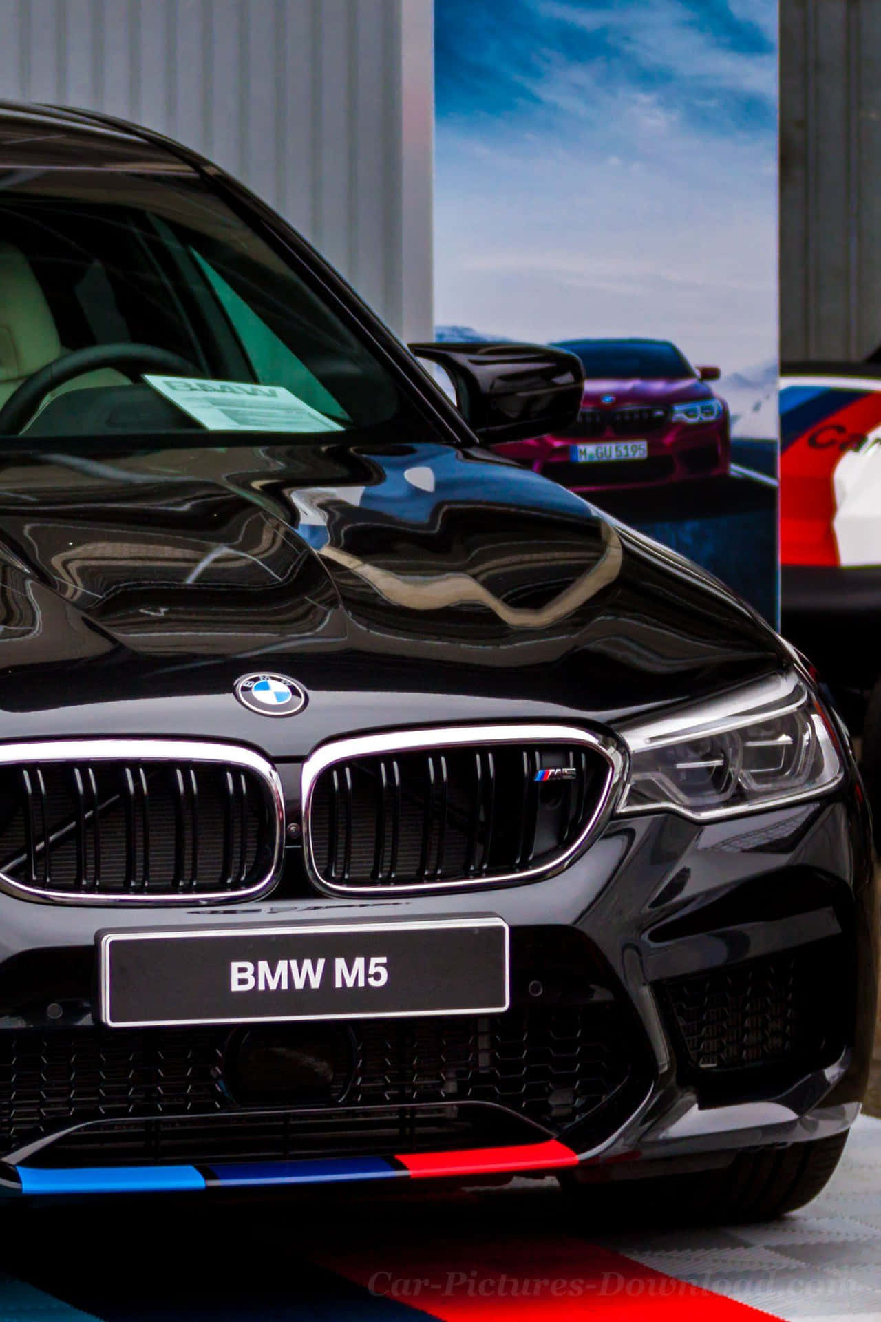 BMWs nyeste udvalg af Dynamic Driving Cars Wallpaper