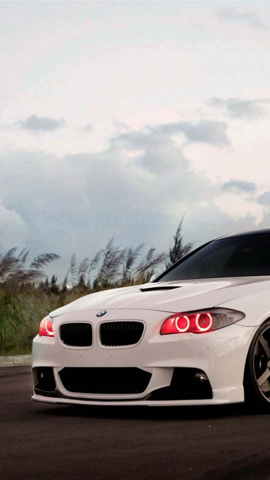"Capture Landscapes with the Bmw Iphone" Wallpaper