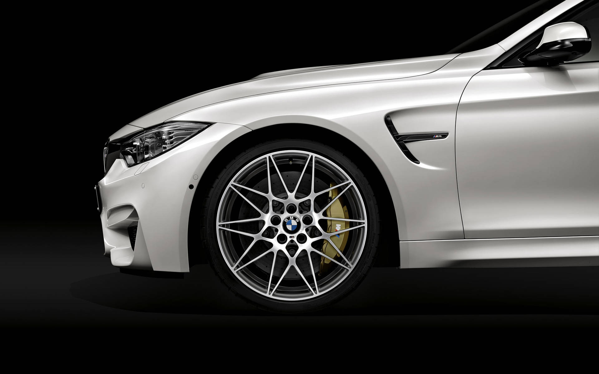 BMW M4 Coupé Front Side Panorama tapet. Wallpaper