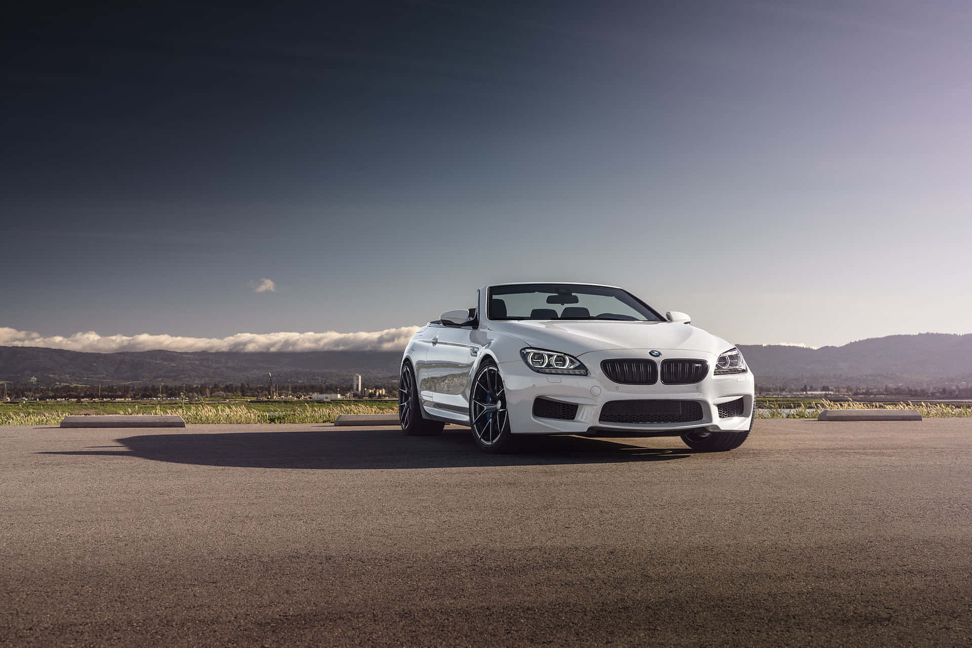 Captivating BMW M6 in All Its Glory Wallpaper
