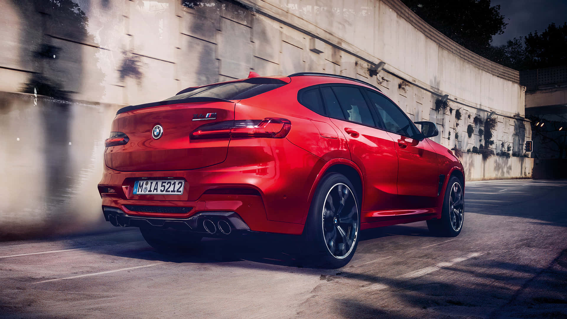 Stunning BMW X4 in its Prime Wallpaper