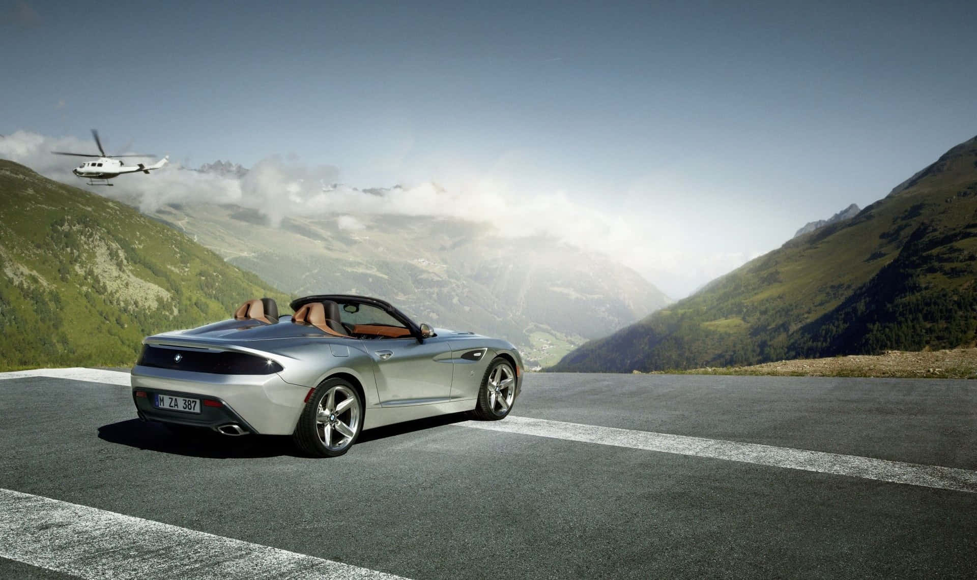 Sleek and Stylish - The BMW Z4 Roadster Wallpaper