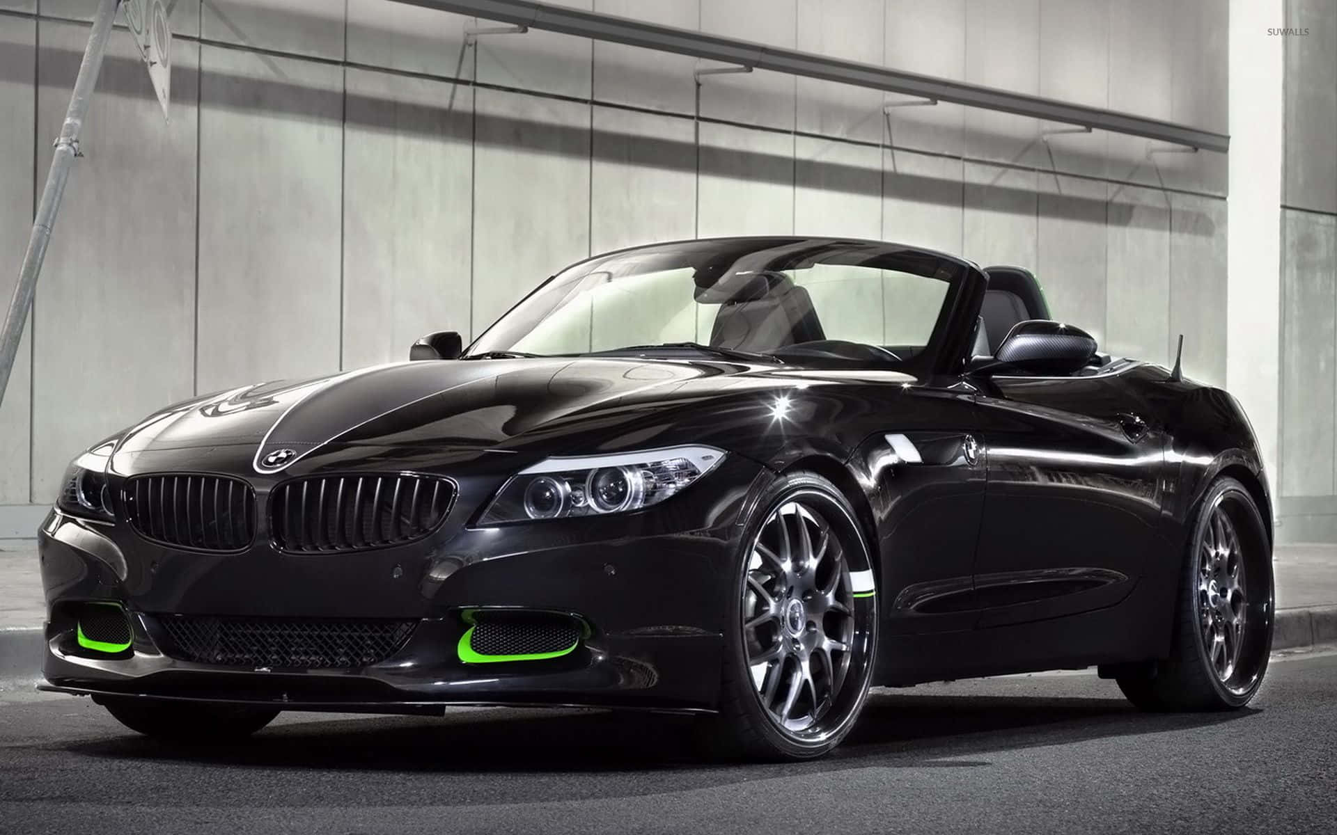 Stunning BMW Z4 Roadster in full speed Wallpaper