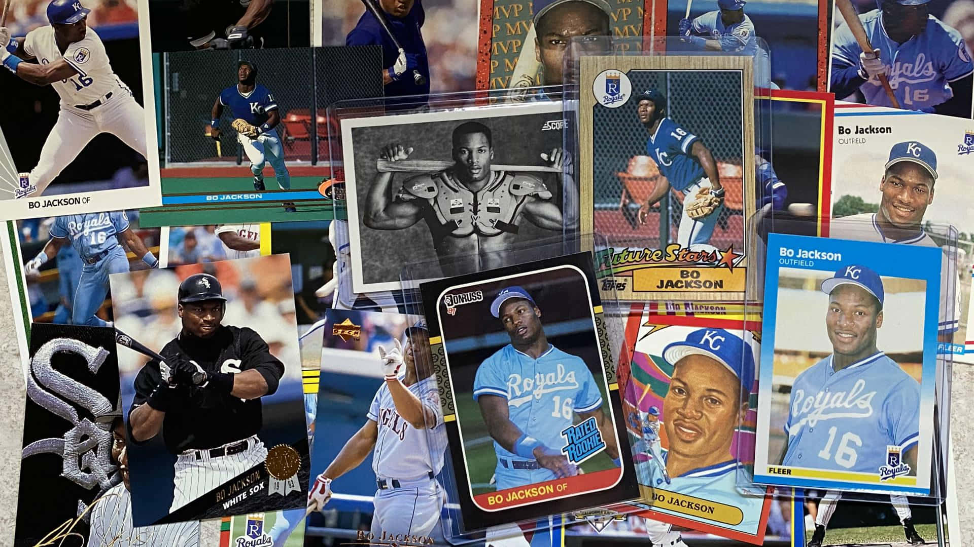 En samling af baseballkort med mange forskellige spillere Wallpaper