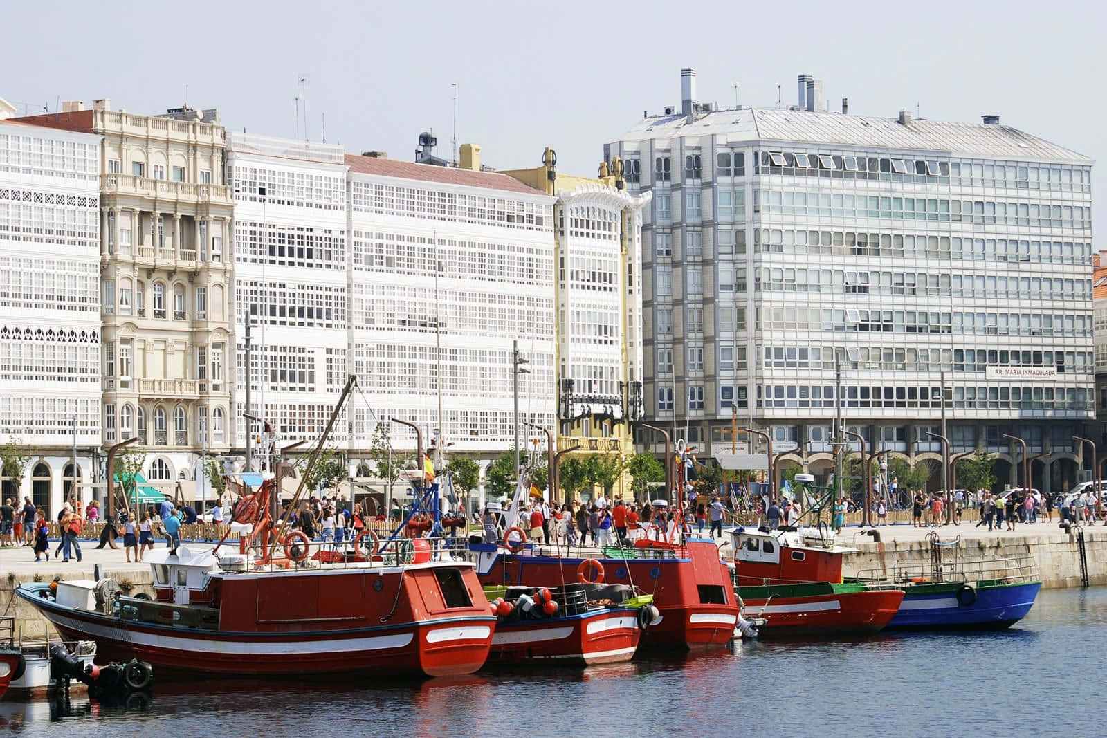 Booteim Hafen Von La Coruña Wallpaper