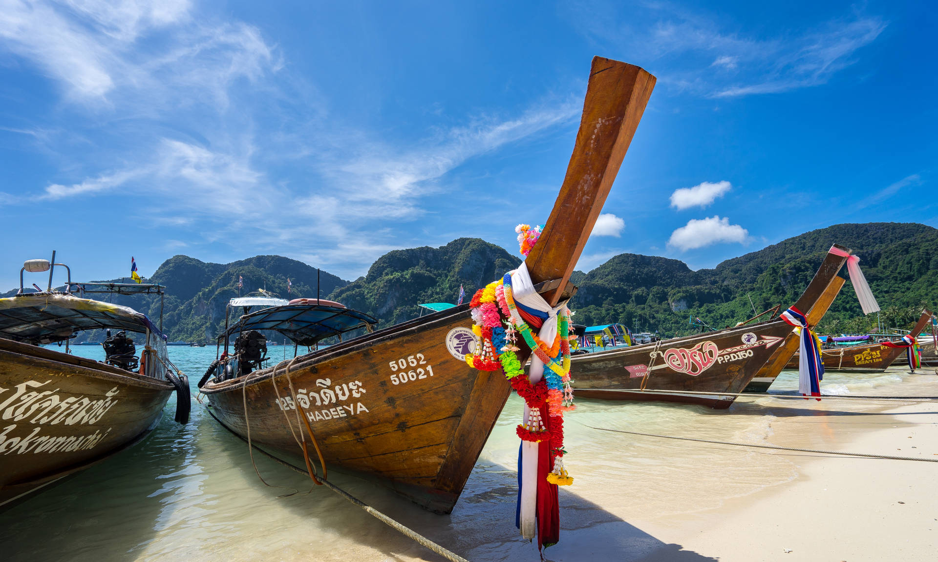 Boats On Shore Thailand Desktop Wallpaper