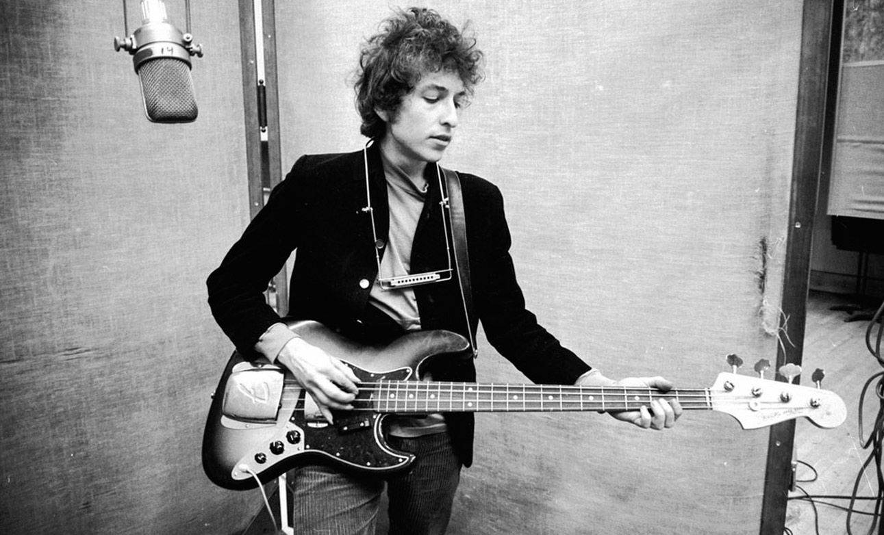 Bob Dylan Singer Songwriter Music Studio Guitar Wallpaper