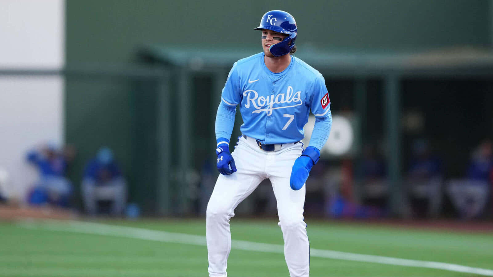 Bobby Witt Jr Aksi Pertandingan Kansas City Royals Wallpaper