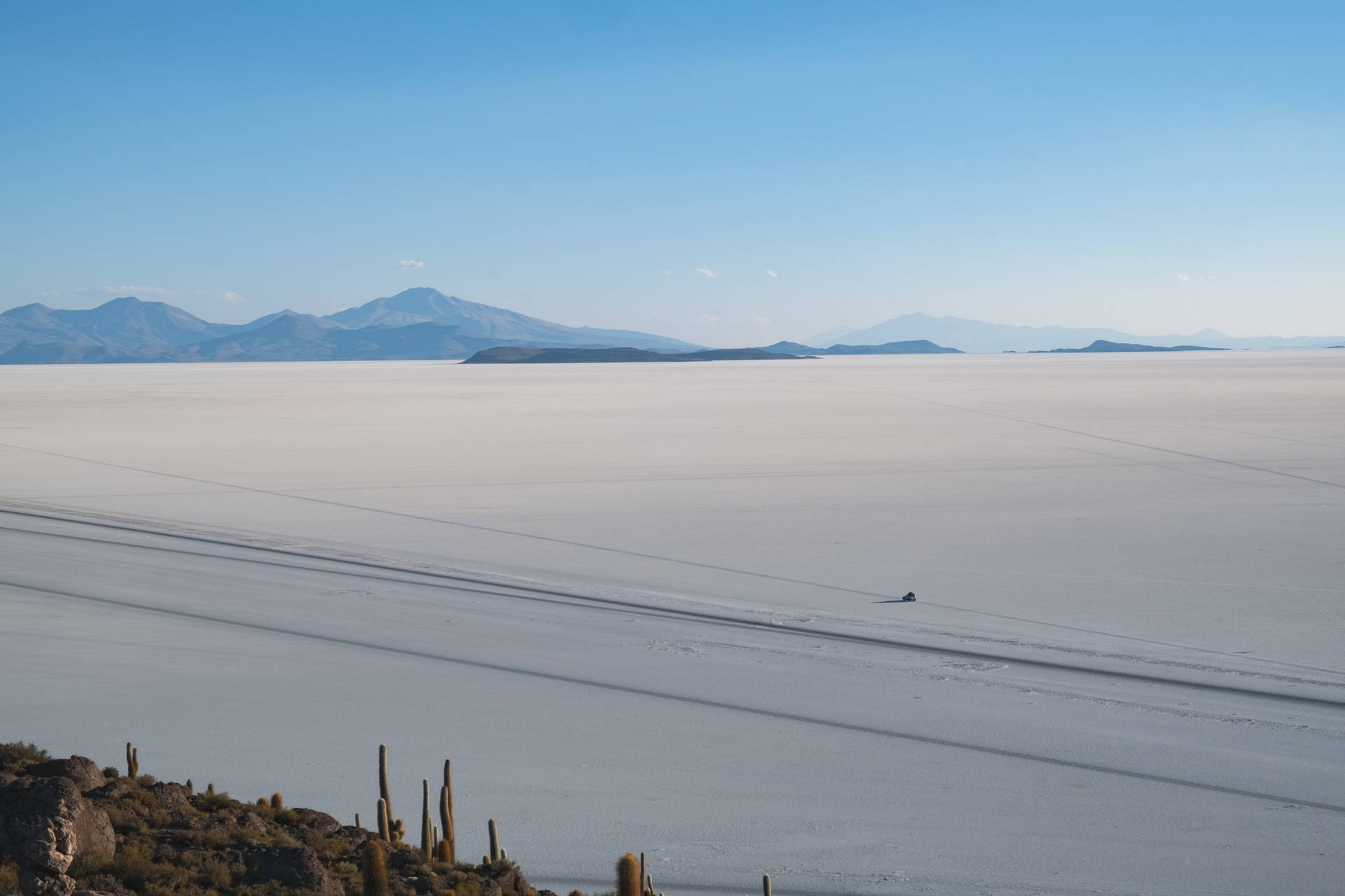 Bolivia Salar De Uyuni White Plains