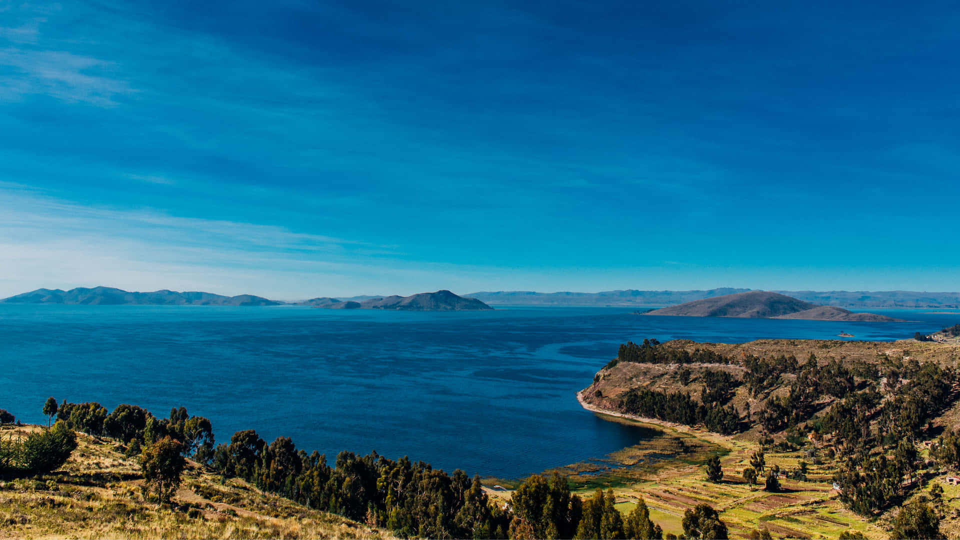Bolivianskastränderna Vid Titicacasjön. Wallpaper