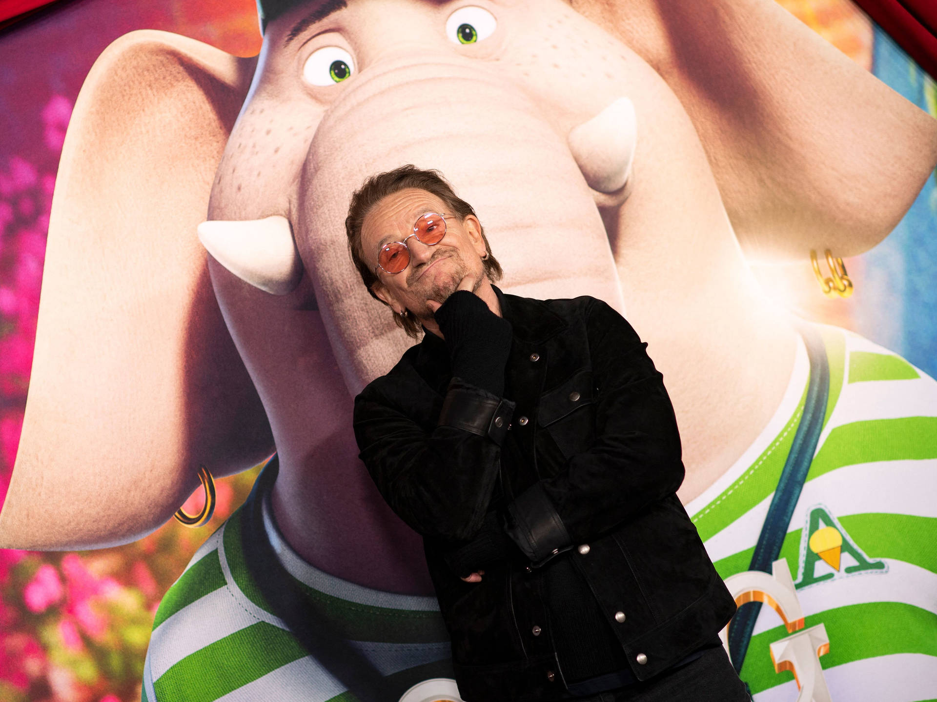 Dator- Eller Mobilbakgrundsbild Med Bono Som Röstskådespelare I Sing 2. Wallpaper