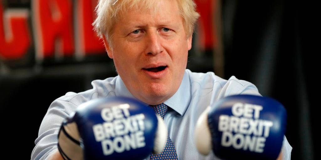 Boris Johnson iført boksehandsker Wallpaper