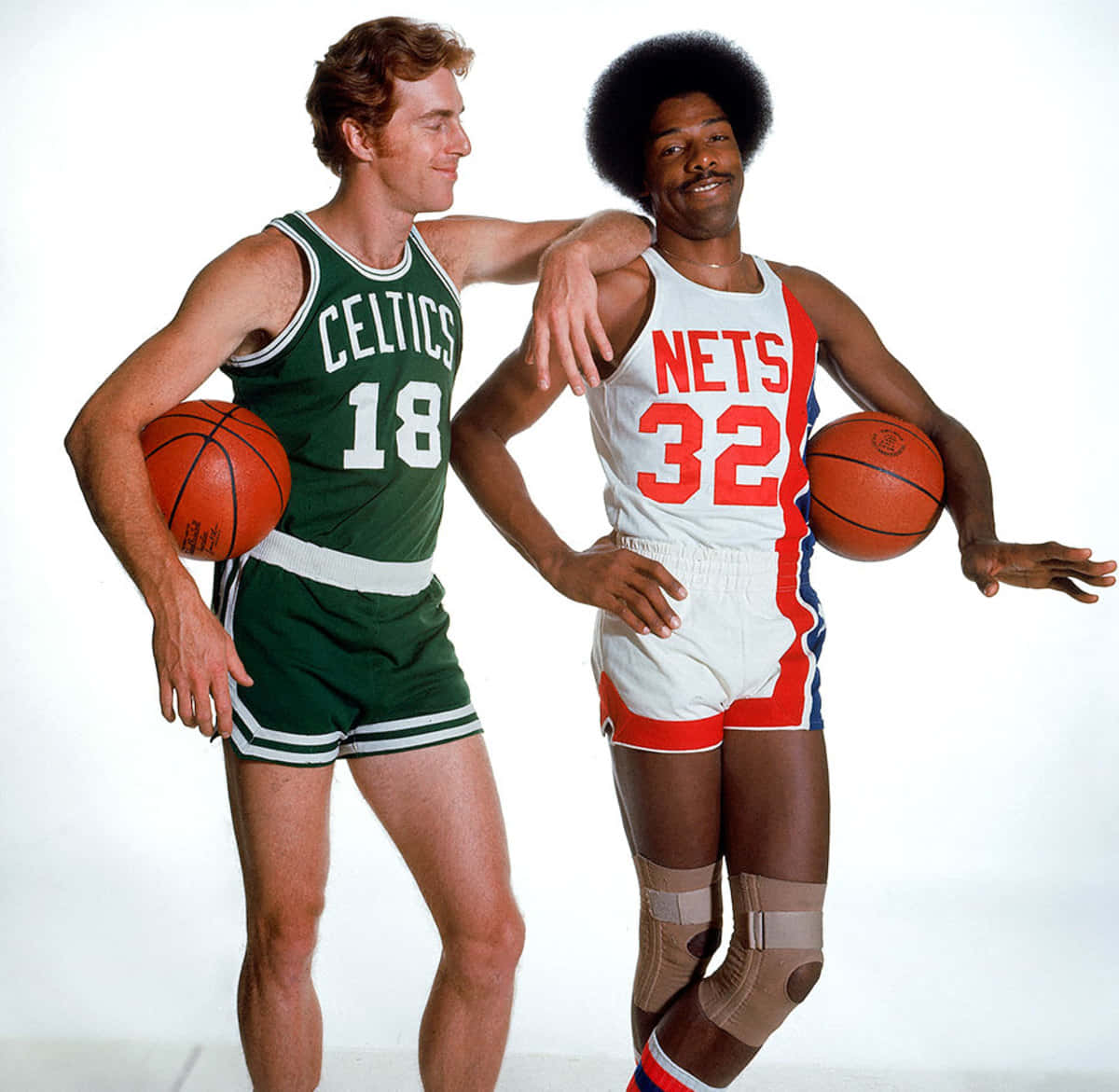 Boston Celtics Dave Cowens And New York Nets Julius Erving Wallpaper