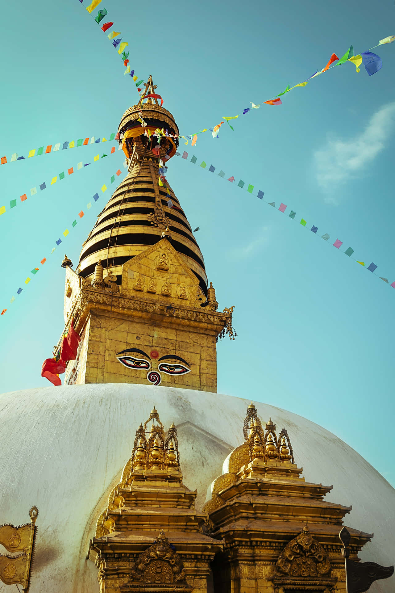 Boudhanathstupa Golden Face: Boudhanath Stupa Gyllene Ansikte. Wallpaper