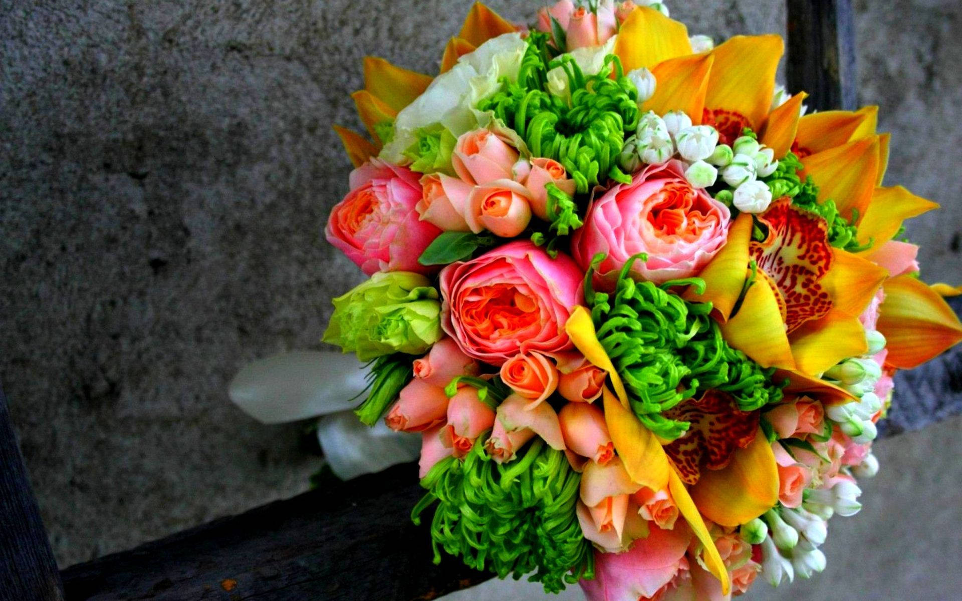 Bouquet With Large Yellow Flowers Wallpaper