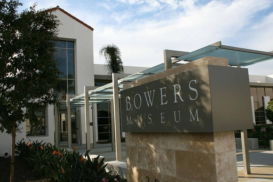 Bienvenidosal Museo Bowers En Santa Ana Fondo de pantalla