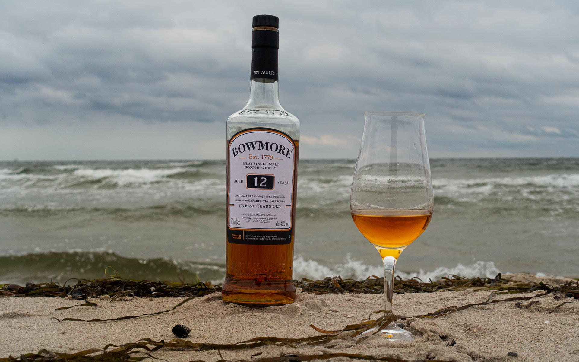 Bowmore12 Vecchia Whisky Islay Vista Sull'oceano Sfondo