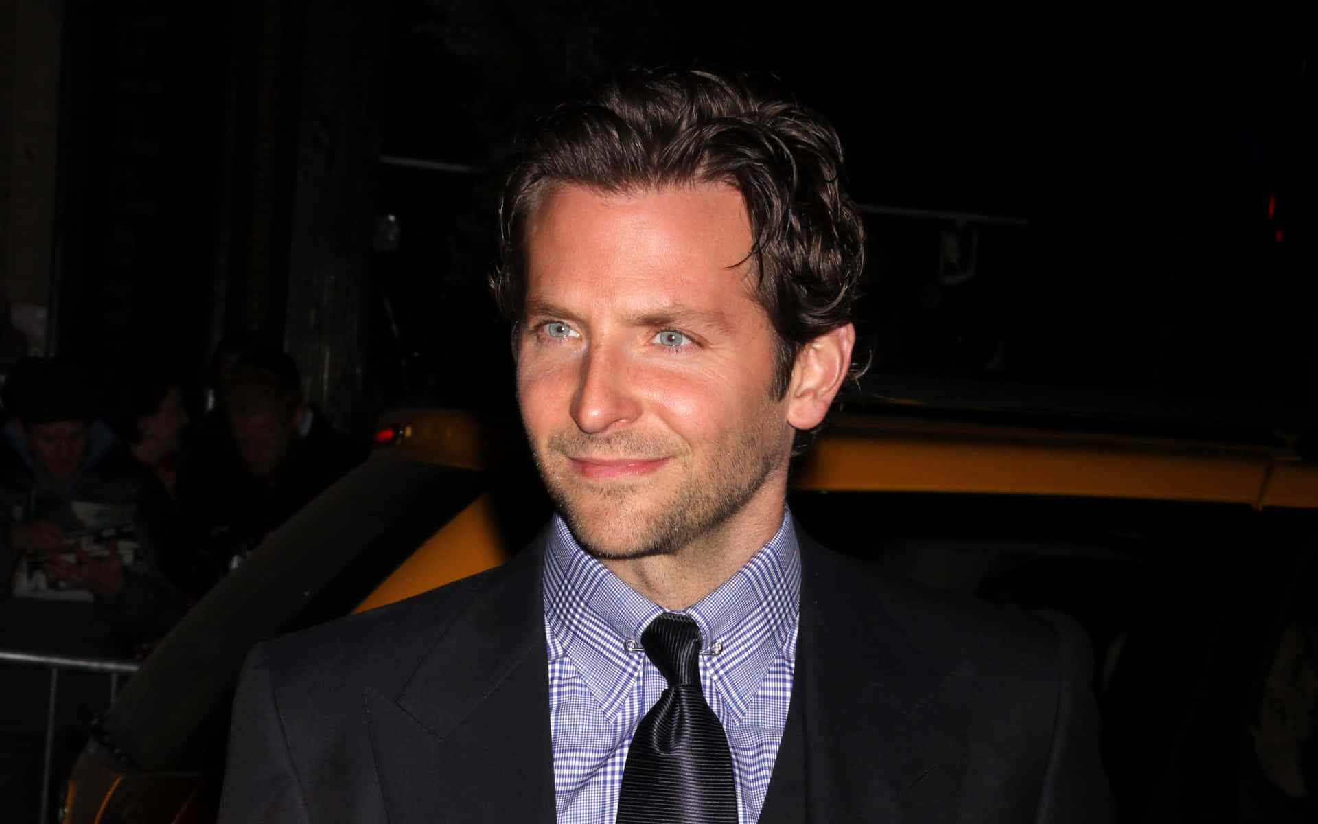 Bradley Cooper graces the stage at the 2019 Golden Globe Awards.
