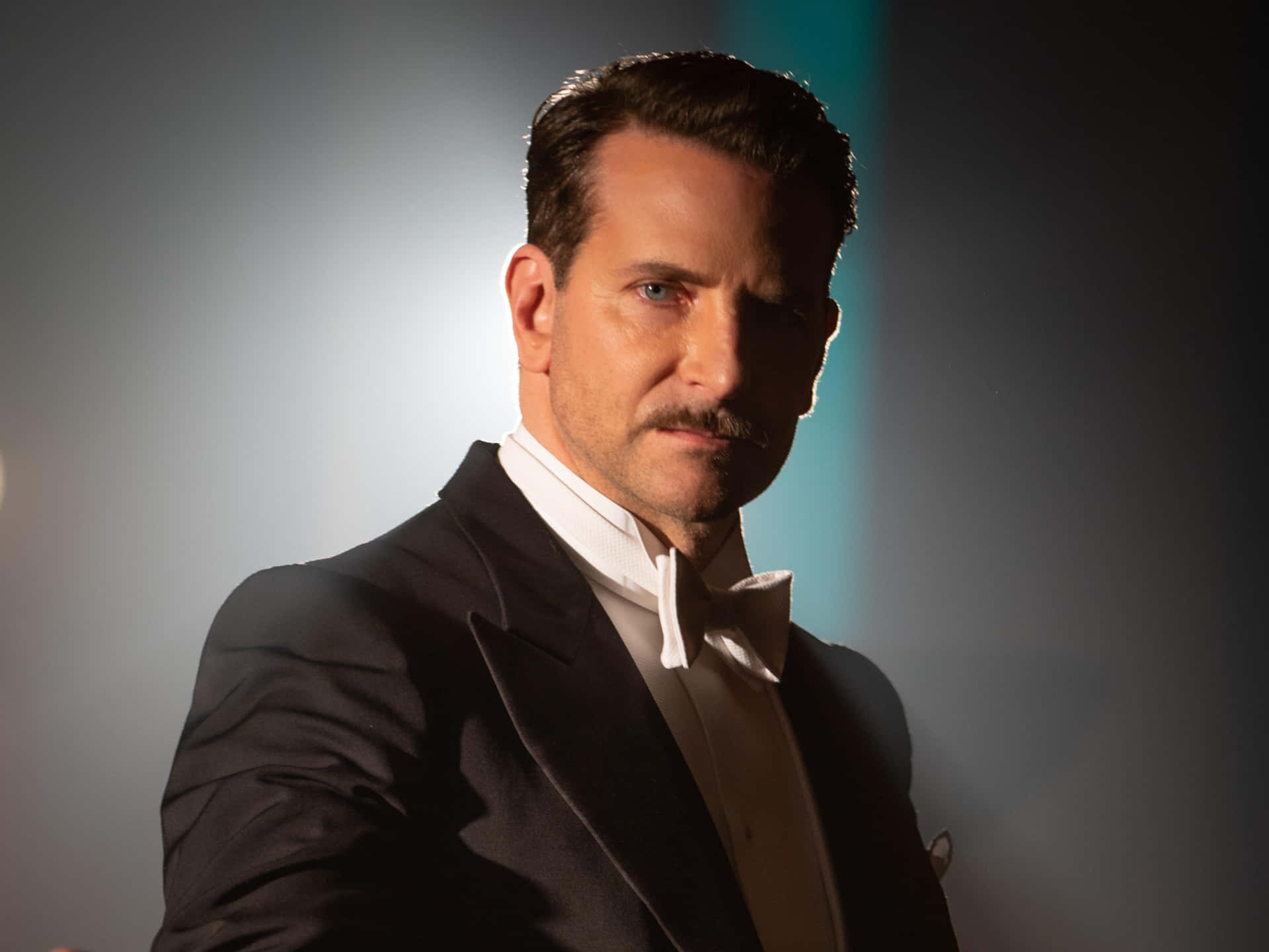 Suits : Bradley Cooper The Hangover Black Suit