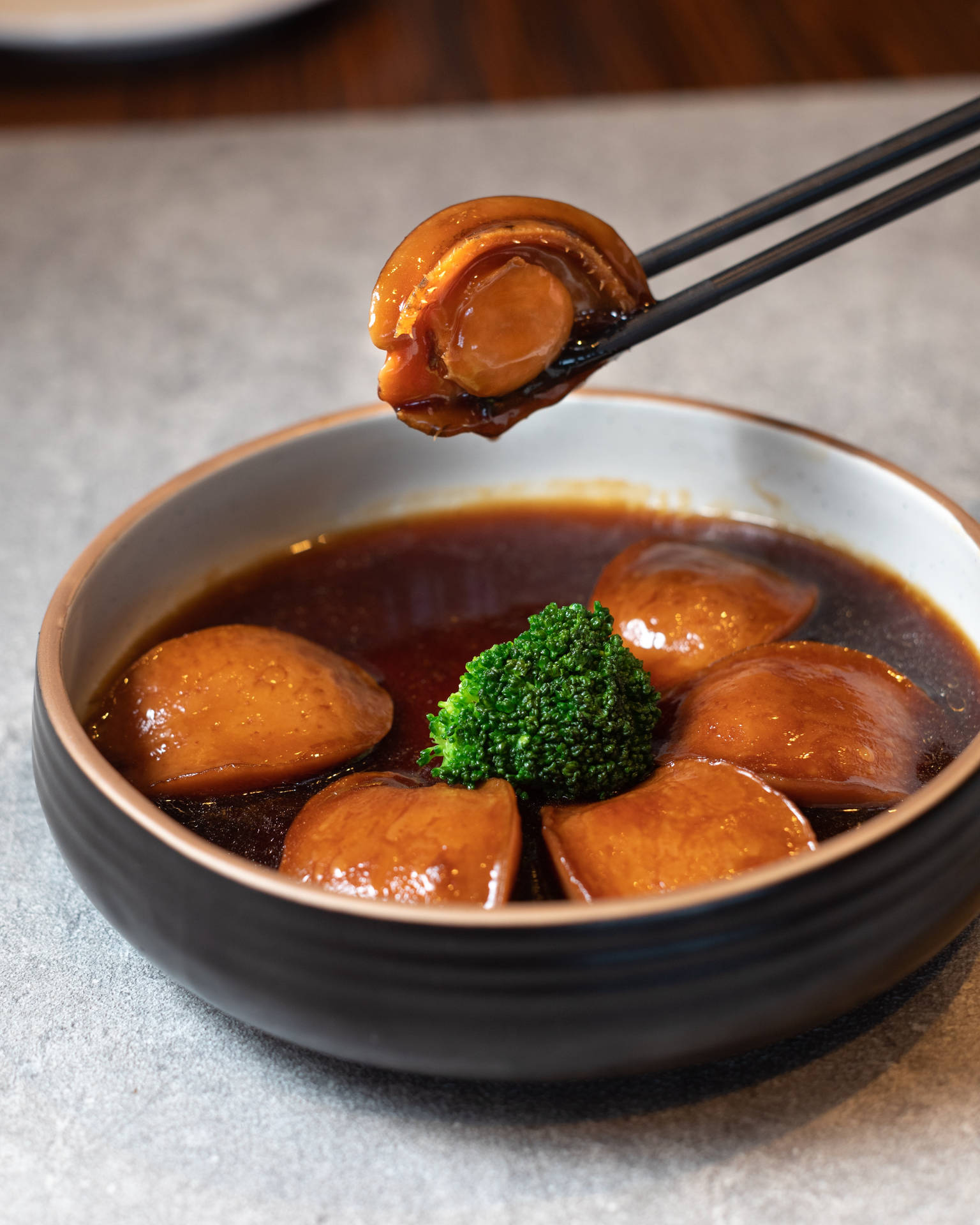Braised Abalone In Oyster Sauce Wallpaper