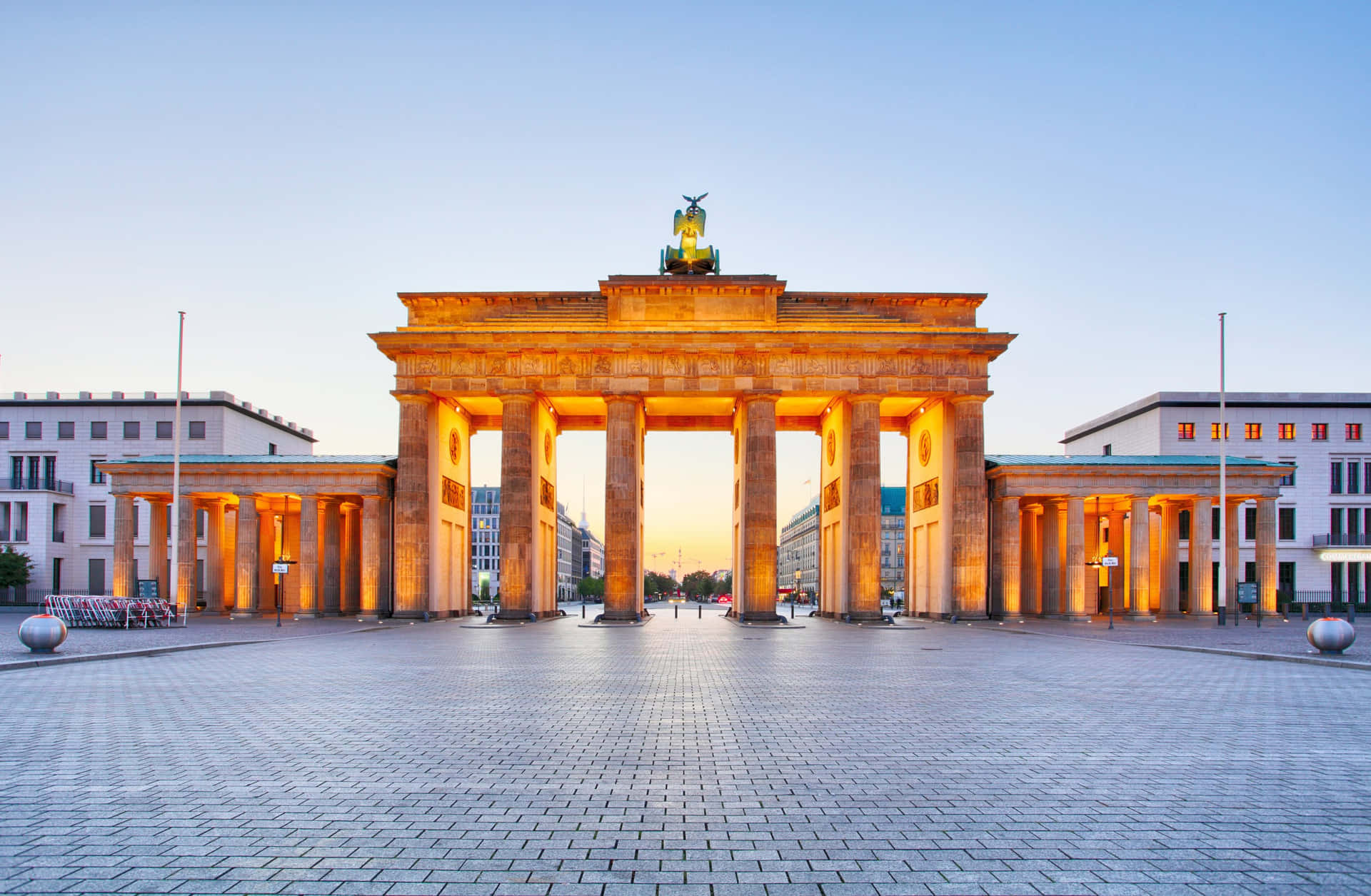 Brandenburg Gate Golden Lights Picture