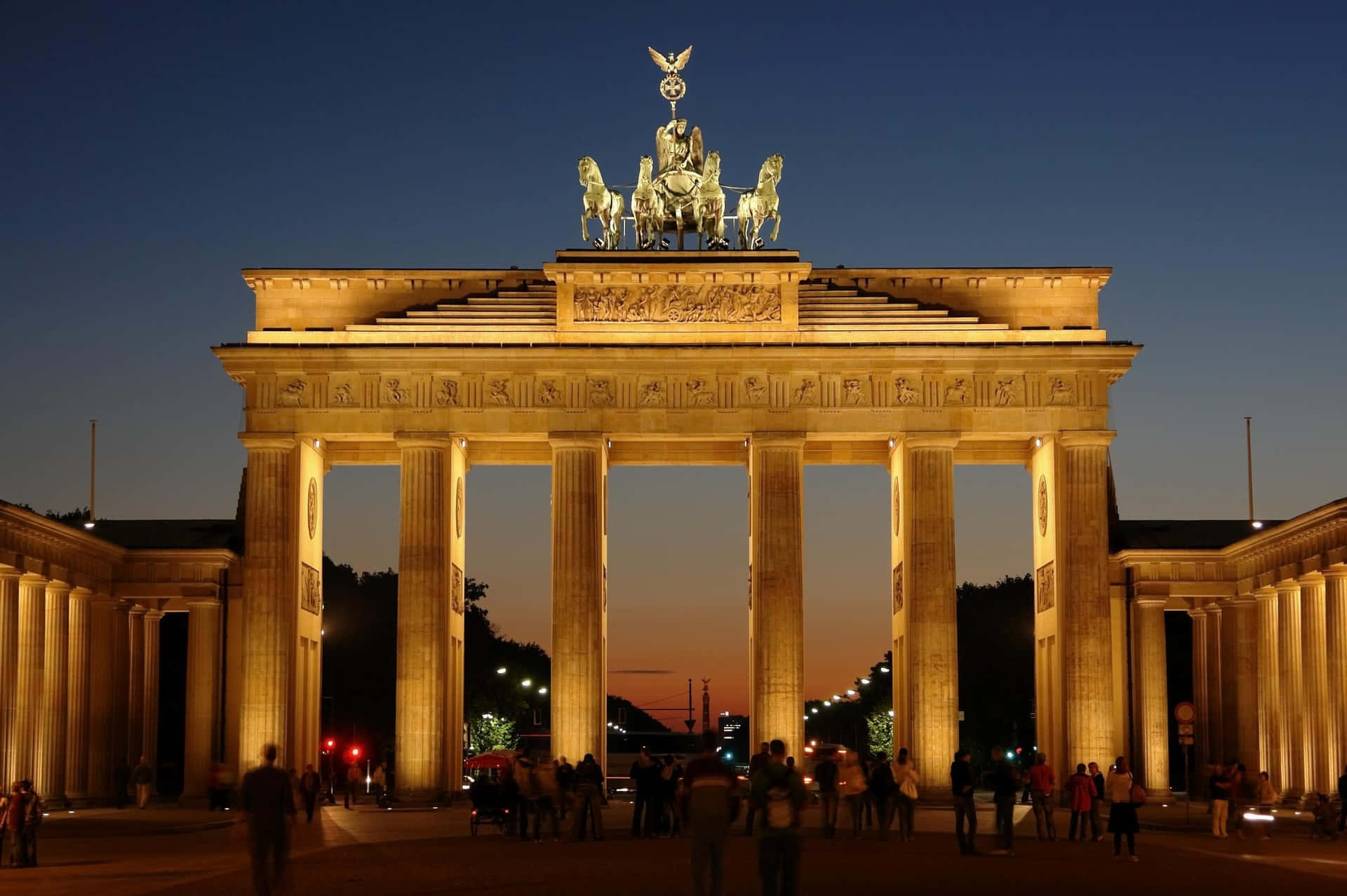 Brandenburg Gate Historical Place Picture