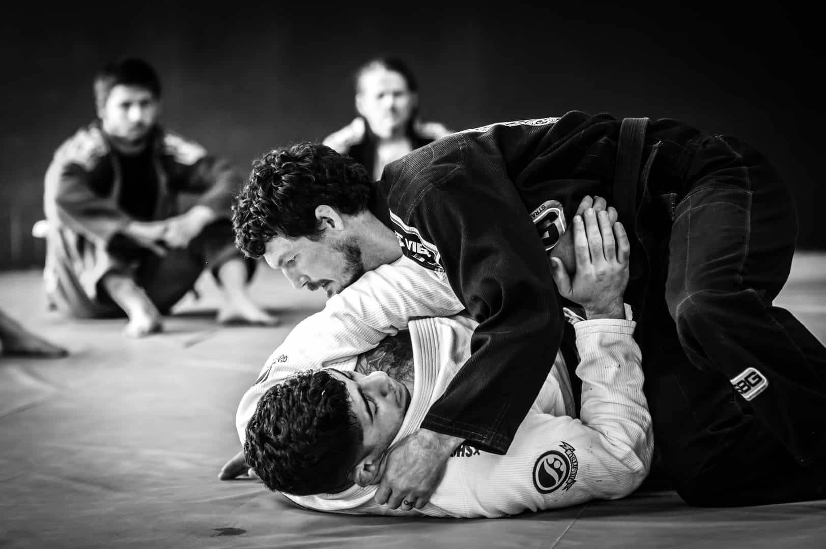 Download Brazilian Jiu-jitsu Closed Guard Position Wallpaper | Wallpapers .com