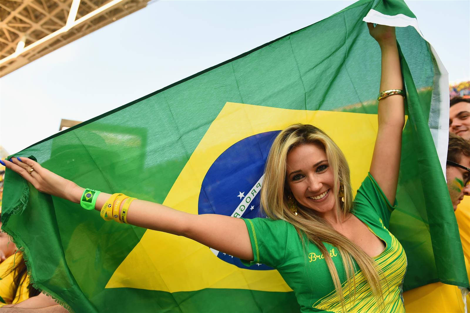 Brasilianskkvinnlig Supportrar. Wallpaper