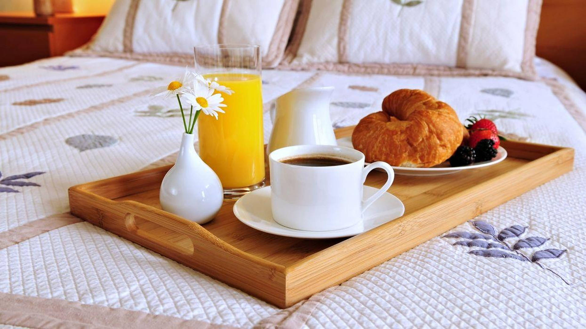 Breakfast In Bed Wallpaper
